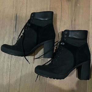 Timberland suede heeled boots